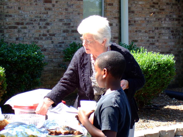 2007_091607picnicchurch0018