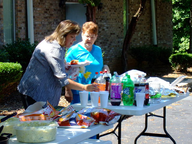 2007_091607picnicchurch0023