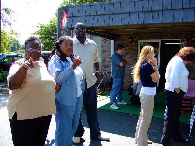 2007_091607picnicchurch0001