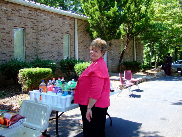2007_091607picnicchurch0007